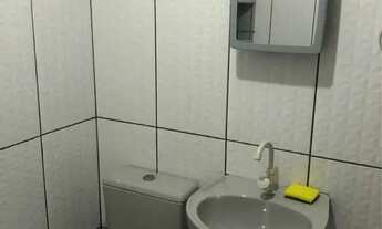 Imagem 7: \\ VENDO NA CIDADE NOVA /F.P