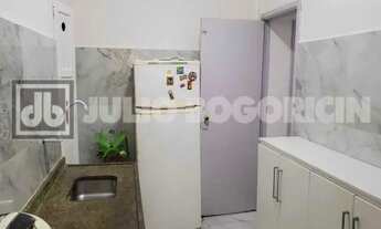 Imagem 11: Atlântica 2 quartos com área externa tipo garden dependências fundos vista verde portaria