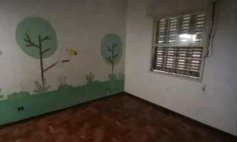 Imagem 7: Casa para alugar na Rua José Bonifácio 3 dormitórios, quintal com árvores frutíferas e 4
