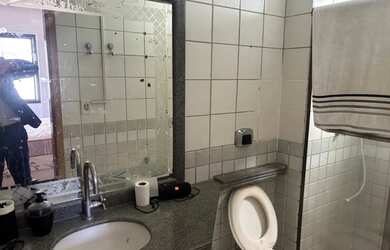 Imagem 2: Edifício Mikonos Apartamento com 2 Quarto(s) e 2 banheiro(s) à Venda, 70.00 por R$ 370000