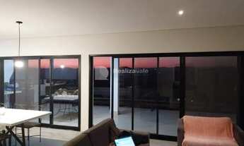 Imagem 7: DR - Sobrado para venda possui 250 m² com 3 quartos, sendo 2 suítes - Residencial Jaguary