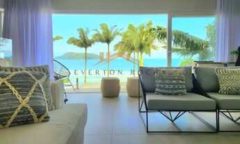 Imagem: Pé na areia com vista para as ilhas - Casa