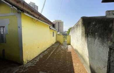 Imagem 7: Terreno à venda no Bairro da Vila Mangalot na Rua Roberto de Lamenais