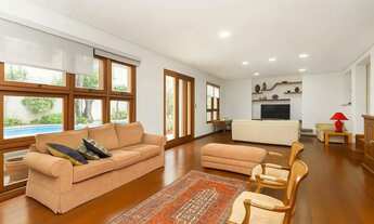 Imagem 3: Sobrado para venda em Vila Ida com 4 quartos, sendo 4 suítes e 426m²