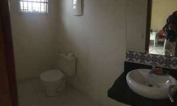 Imagem 7: Sobrado a venda possui 148 m² com 4 quartos, sendo 1 suite no Jardim Jamaica -Santo André