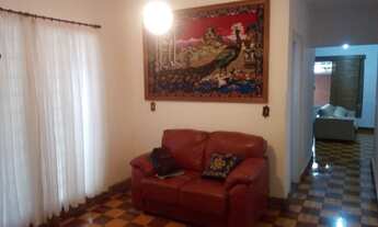 Imagem 5: Casa para venda tem 200 metros quadrados com 3 quartos