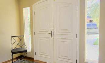 Imagem 4: Casa de condomínio térrea para venda tem 525 metros quadrados com 4 quartos