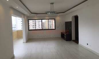 Imagem 7: Apartamento na Vila Mariana com quatro quartos sendo duas suítes, quatro vagas de garagem