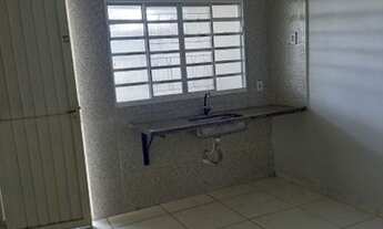 Imagem 3: Aluguel casa Araguari tratar com Antônio (34) 3241-4635