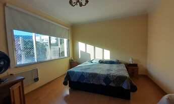 Imagem 5: Apartamento com 3 quartos, frente, arejado e indevassável em São Francisco, Niterói