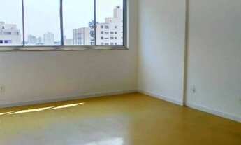 Imagem 4: Apartamento para aluguel e venda possui 110 metros quadrados com 2 quartos em Cambuí - Cam