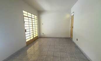 Imagem 4: BELO HORIZONTE - Casa Padrão - Padre Eustáquio