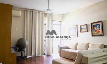 Imagem 4: Amplo apartamento de frente com 2 vagas e varandão perto da praça Vanhargem!