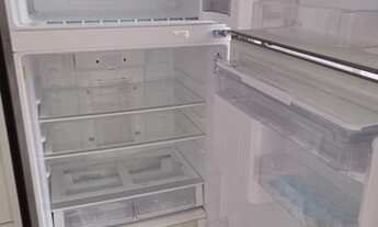 Imagem 3: Apto Mobiliado/Fica móveis e Eletros,1suíte+1dorm,80m2,Sacada churrasqueira,Elevador