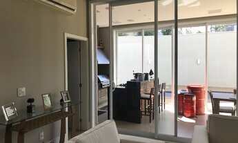 Imagem 6: Casa para venda com 360 metros quadrados com 4 quartos