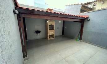 Imagem 7: Sobrado com 165 m² sendo 3 dormitórios, 1 suíte, 2 vagas, churrasqueira à venda por R$ 624