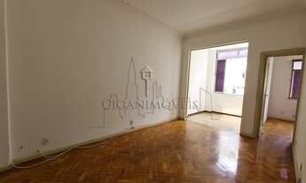 Imagem 2: Apartamento à venda em Copacabana, com 2 quartos e a 3min da praia