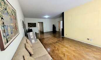 Imagem 4: Apartamento para venda possui 180 metros quadrados com 4 quartos em Ipanema - Rio de Janei
