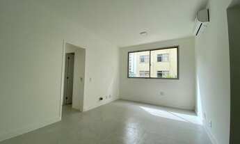 Imagem 1: Apartamento para venda com 50 metros quadrados com 1 quarto em Icaraí - Niterói - RJ