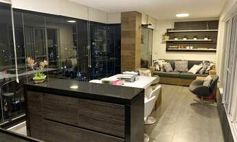 Imagem 2: Apartamento para venda possui 192 metros quadrados com 3 quartos em Vila Gilda - Santo And