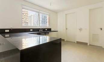 Imagem 6: Apartamento para venda possui 330 metros quadrados com 4 quartos em Itaim Bibi - São Paulo