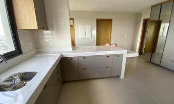 Imagem 6: Excelente apartamento alto padrão com 269 m² com 4 quartos em Jardim Karaíba - Uberlândia