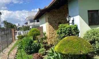 Imagem 4: Casa 6 Dorm. - Bairro Centro