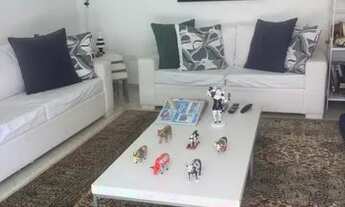 Imagem 4: Casa de condomínio sobrado para aluguel tem 450 metros quadrados com 5 quartos