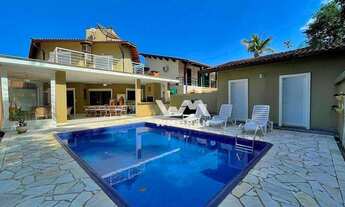 Imagem: Casa com 4 suítes à venda, 245 m² por