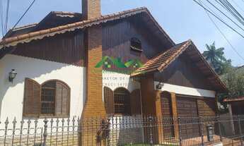 Imagem 2: Casa para aluguel e venda tem 215 metros quadrados com 4 quartos em Cônego - Nova Friburgo