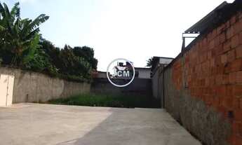 Imagem 7: Casa clara e arejada centro de terreno