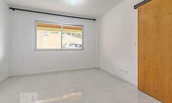 Imagem 6: Casa para Aluguel - Pilarzinho, 3 Quartos, 210 m2