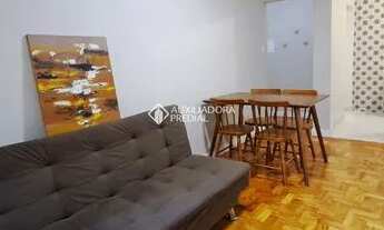 Imagem 2: PORTO ALEGRE - Apartamento Padrão - Azenha
