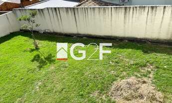 Imagem 2: Sobrado a venda no Parque Jambeiro