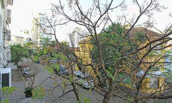 Imagem 5: Apartamento em excelente localizacao com patio e sacada