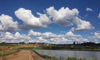 Imagem 6: Jardins de Monet. Aceita veículo