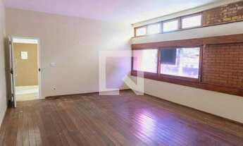 Imagem 4: Casa para Aluguel - São Francisco, 7 Quartos, 300 m2