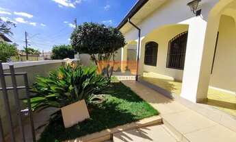 Imagem 2: Casa em condomínio para aluguel, 3 quartos, 1 suíte, 4 vagas, Jardim Santa Genebra II (Bar