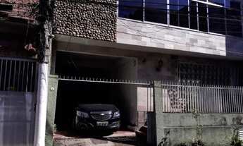 Imagem 2: Casa Triplex na Estrada Intendente Magalhaes, com 3 quartos e 2 vagas