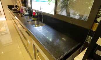 Imagem 5: Alugo excelente casa em condomínio fechado, 06 quartos sendo 04 suítes