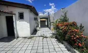 Imagem 3: Casa Espaçosa com 3 Quartos, sendo 2 Suítes no Dom Pedro I com 110 m2 - Manaus - AM