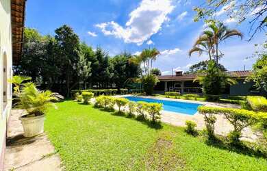 Imagem 3: Ótima chácara no asfalto á venda próxima ao centro de Atibaia, aceita financiamento