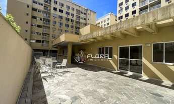 Imagem 2: Apartamento com 2 dormitórios para alugar, 65 m² por R$ 2.020/mês - Piratininga - Niterói