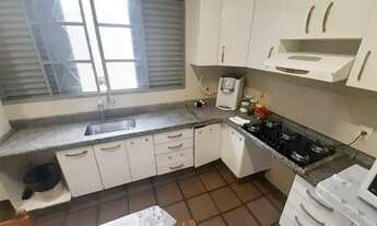 Imagem: Sobrado à venda 5 Quartos, 1 Suite, 2 Vagas