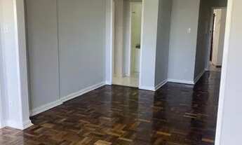 Imagem 4: Alugo Apto 2/4 em Frente a Praça da República - Nazaré