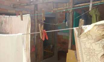 Imagem 4: DE QUEIROZ. CASAS NO MESMO TERRENO ESCRITURADAS EM SÃO PAULO, LOCALIZADA NO BALNEÁRIO NOVO