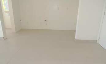 Imagem 4: Apartamento de 2 quartos com garagem no Bairro Liri