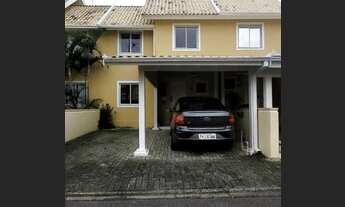 Imagem 1: Casa em Condomínio para Venda em Curitiba, Guabirotuba, 3 dormitórios, 1 suíte, 2 banheiro