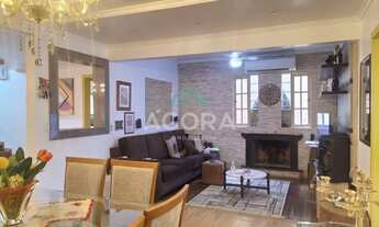 Imagem 6: Sobrado de 4(quatro) dormitórios, sendo 2(duas) suítes, localizado no bairro Bela Vista