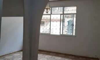 Imagem 3: Casa Triplex na Estrada Intendente Magalhaes, com 3 quartos e 2 vagas